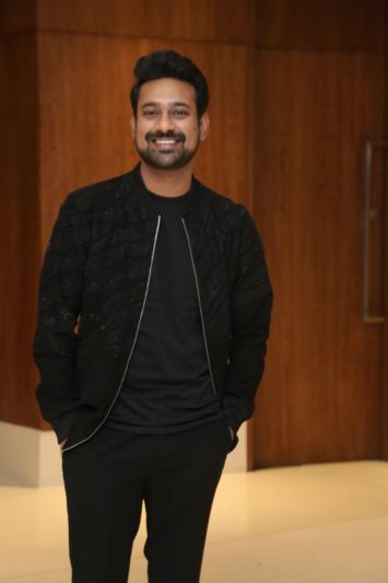 varun-sandesh-stills-2.jpg