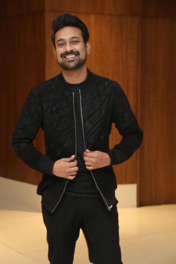 varun-sandesh-stills-4.jpg