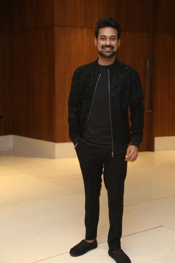 varun-sandesh-stills-5.jpg