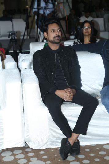 varun-sandesh-stills-6.jpg