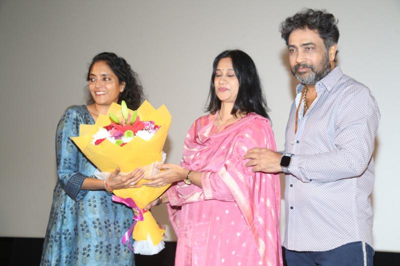 yvs-chowdary-movie-heroin-veenah-rao-launch-2.jpg