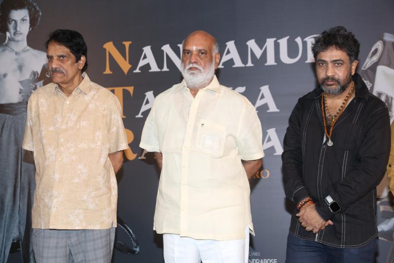 yvs-chowdary-new-movie-hero-introducing-pm-25.jpg