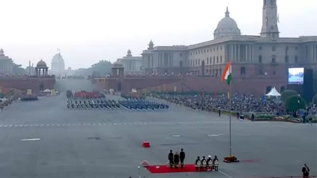 Beating Retreat : ఢిల్లీలోని విజయ్‌చౌక్‌లో అట్టహాసంగా బీటింగ్‌ రిట్రీట్‌