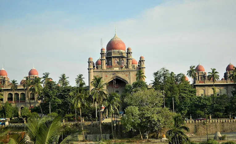 High Court :అమెరికాలోని అల్లుడిపై ఇక్కడ కేసా?