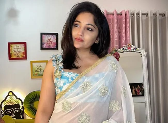 Madhavi Latha  :జేసీ ప్రభాకర్‌ రెడ్డిపై న్యాయపోరాటం చేస్తా : మాధవీలత