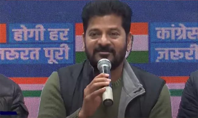 Revanth Reddy : విజయవంతంగా ఎన్నికల హామీలు అమలు చేస్తున్నాం : రేవంత్ రెడ్డి