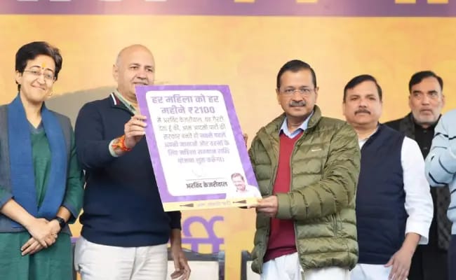 Arvind kejriwal :ఆప్‌ ఎన్నికల మేనిఫెస్టో విడుదల.. వారికి ఉచిత ప్రయాణం 