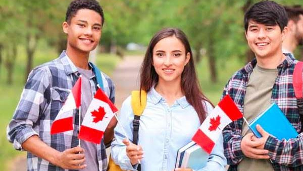 foreign education: అమెరికా, కెనడా వద్దు.. యూరోపియన్ దేశాలే ముద్దంటున్న భారతీయ యువత foreign education: అమెరికా, కెనడా వద్దు.. యూరోపియన్ దేశాలే ముద్దంటున్న భారతీయ యువత