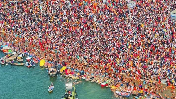 Prayagraj: త్రివేణీ సంగమంలో 30 కోట్ల మంది పుణ్యస్నానాలు