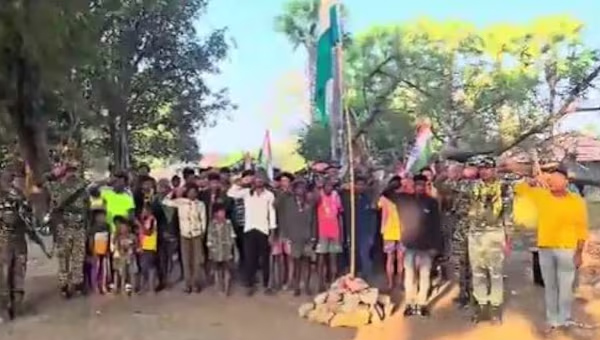 Chhattisgarh :స్వాతంత్య్రం వచ్చిన తర్వాత  ఆ ఊళ్లో … తొలిసారి రిపబ్లిక్‌ డే