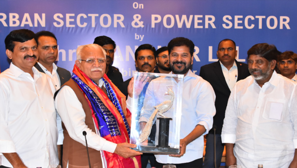 Revanth Reddy: కేంద్ర మంత్రి మనోహర్ లాల్ కట్టర్ తో Urban & Power Sector పై సమీక్షా సమావేశం