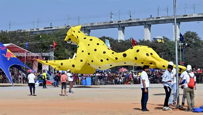 Kite and Sweet Festival  :సికింద్రాబాద్ పరేడ్ మైదానంలో  కైట్ అండ్ స్వీట్ ఫెస్టివల్