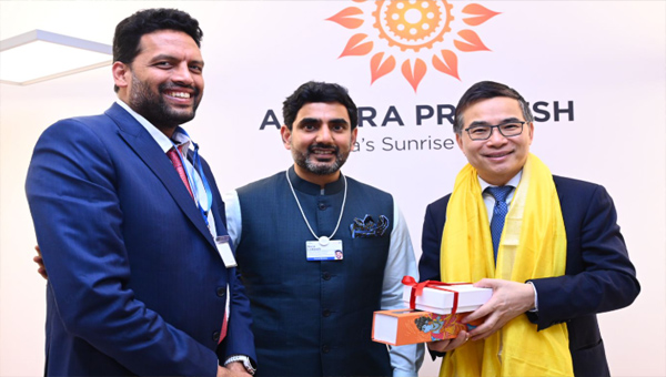Davos: ఎన్విజన్ సిఇఓ లీ జంగ్ తో మంత్రి నారా లోకేష్ భేటీ