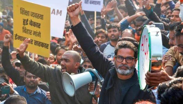 Prashant Kishor: బిహార్ లో నిరుద్యోగరణం.. పీకే సంఘీభావం