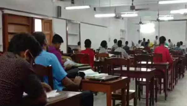 AP Govt: ఇంటర్ పరీక్షల పై ఏపీ ప్రభుత్వం కొత్త ప్రయోగం.. రెండేళ్లకు కలిపి పబ్లిక్ పరీక్ష ఒకేసారి..