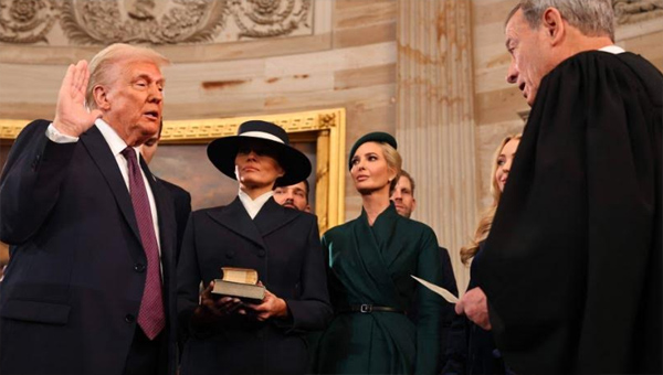 White house: ట్రంప్ అను నేను..