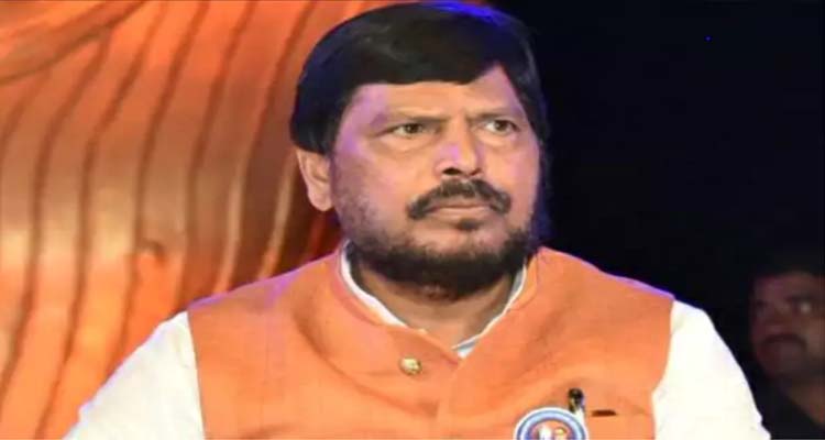 Ramdas Athawale: వారిని బహిష్కరించండి.. కేంద్రమంత్రి వివాదాస్పద వ్యాఖ్యలు