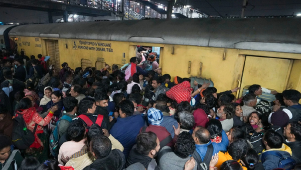 Delhi Railway Station Stampede: ఢిల్లీ రైల్వే స్టేషన్‌లో తొక్కిసలాటకు ప్రభుత్వ నిర్లక్ష్యమే కారణం: కాంగ్రెస్