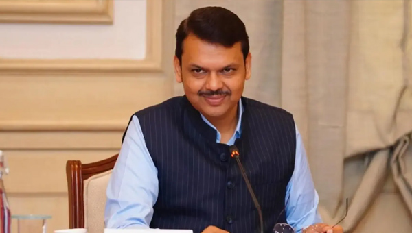 Devendra Fadnavis: పాకిస్థాన్ నెంబర్ నుంచి మహారాష్ట్ర సీఎం ఫడ్నవీస్‌కు బెదిరింపులు!