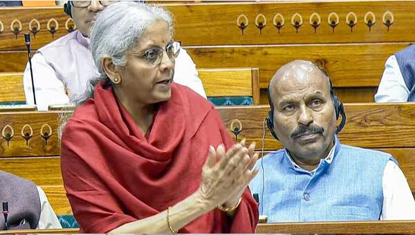 FM Nirmala Sitharaman: రూపాయి విలువ పడిపోవడానికి కారణాలవే: నిర్మల సీతారామన్