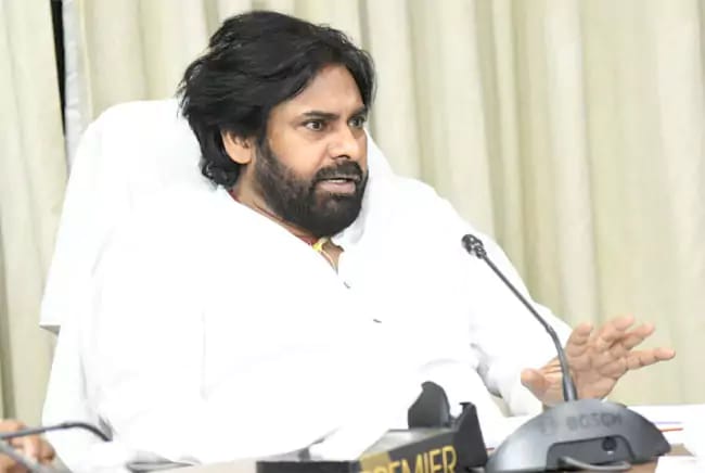 Pawan Kalyan: జాతీయ భద్రతపై అప్రమత్తంగా ఉండండి – సీఎస్, డీజీపీకి పవన్ లేఖలు