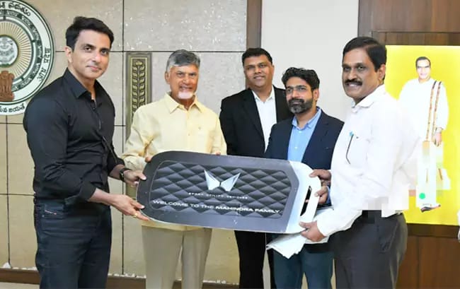 Sonu Sood : నటుడు సోనుసూద్‌ను అభినందించిన చంద్రబాబు