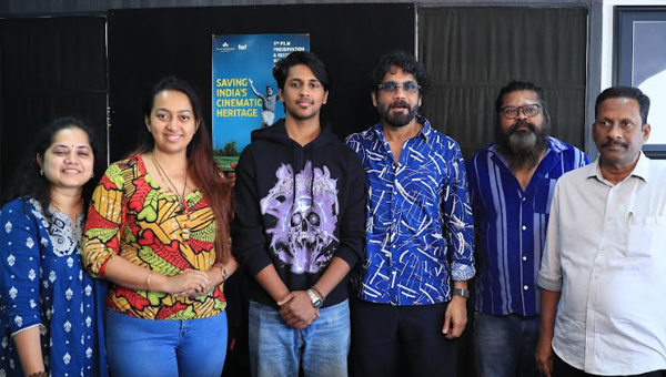 Thala first ticket: బుక్ మై షోలో తల మూవీ టికెట్ ను కొన్న కింగ్ నాగార్జున