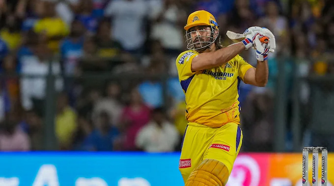 MS Dhoni: ధోని హిట్టింగ్ కష్టమేనా..? MS Dhoni: ధోని హిట్టింగ్ కష్టమేనా..?