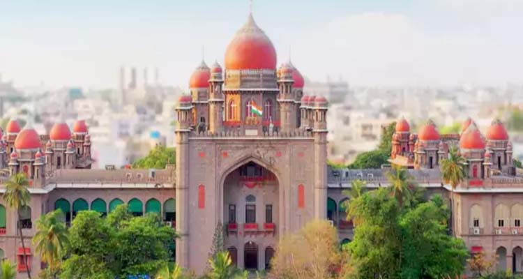 High Court : ఐసీఎస్‌ అధికారి అభిషేక్‌ మహంతికి హైకోర్టులో ఊరట
