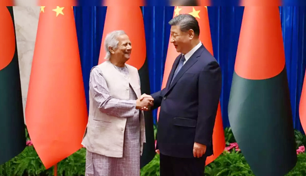 Jinping : చైనా అధ్యక్షుడు జిన్పింగ్తో యూనస్ భేటీ Jinping : చైనా అధ్యక్షుడు జిన్పింగ్తో యూనస్ భేటీ