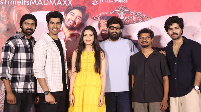 Mad Squre: ‘మ్యాడ్ స్క్వేర్’ చిత్ర ట్రైలర్ విడుదల.. రెట్టింపు వినోదం గ్యారెంటీ!