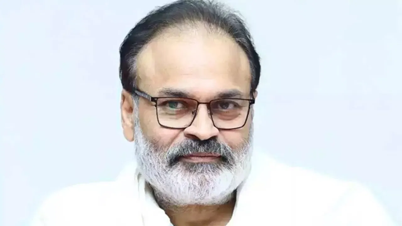 Janasena : జనసేన ఎమ్మెల్సీ అభ్యర్థి గా నాగబాబు ఖరారు