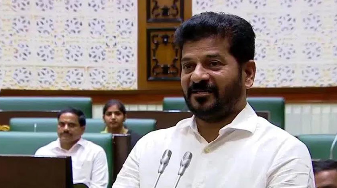 Revanth Reddy: బెట్టింగ్ యాప్స్ పై రేవంత్ సంచలన నిర్ణయం