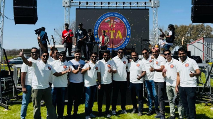 TTA: టీటీఏ డల్లాస్ ఛాప్టర్ ఆధ్వర్యంలో ఘనంగా హోలీ వేడుకలు TTA: టీటీఏ డల్లాస్ ఛాప్టర్ ఆధ్వర్యంలో ఘనంగా హోలీ వేడుకలు
