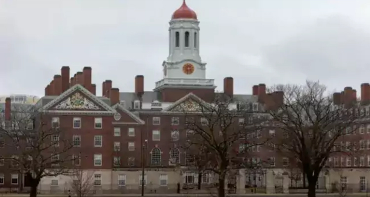 Harvard University: ట్రంప్‌ పరిపాలనా యంత్రాంగంపై హార్వర్డ్‌ దావా