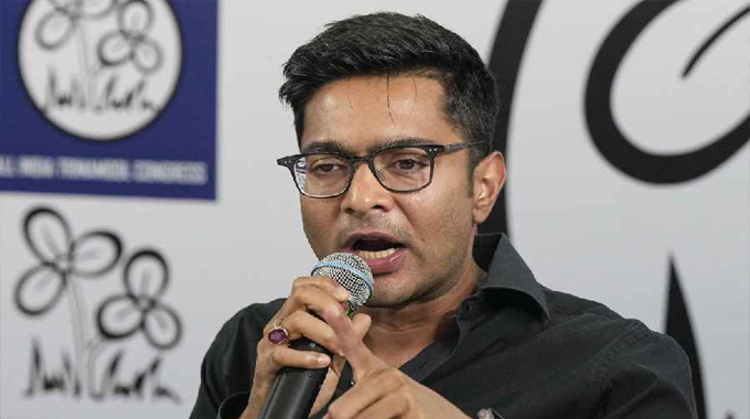 Abhishek Banerjee: ఇప్పుడే పీవోకేను స్వాధీనం చేసుకోవాలి: అభిషేక్ బెనర్జీ