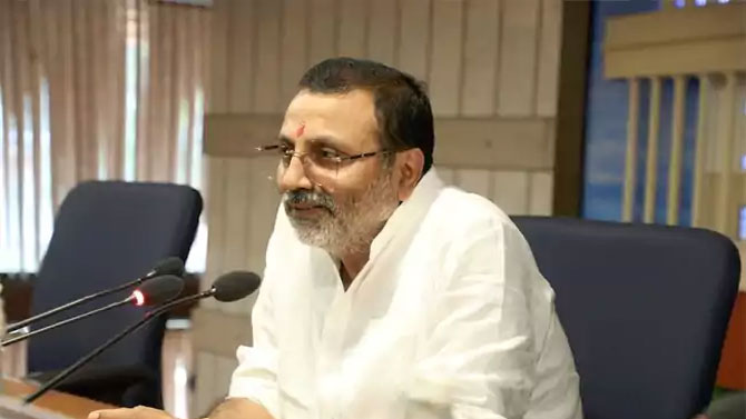 Nishikant Dubey: సుప్రీంకోర్టు చట్టాలు చేస్తే.. పార్లమెంటును మూసివేయండి: బీజేపీ ఎంపీ నిషికాంత్ దూబే