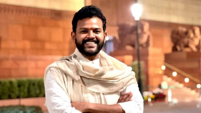 Kinjarapu Rammohan Naidu: బయట ప్రశంసలు… లోపల విమర్శలు ఎదుర్కొంటున్న రామ్మోహన్..