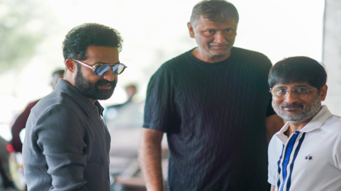 NTRNeel: మారణహోమానికి సిద్ధమైన తారక్ NTRNeel: మారణహోమానికి సిద్ధమైన తారక్