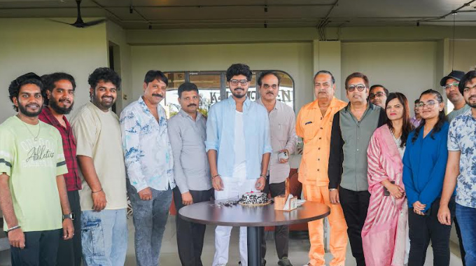 LYF: సక్సెస్ సెలబ్రేషన్స్ చేసుకున్న లవ్ యువర్ ఫాదర్ మూవీ టీం!