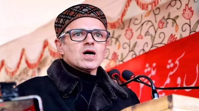 Omar Abdullah: పహల్గాంపై నిష్పక్షపాత విచారణ కోరిన పాక్ పీఎం.. మండిపడ్డ ఒమర్ అబ్దుల్లా