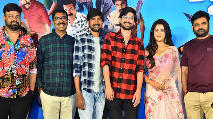 Panch Minar: ‘పాంచ్ మినార్’ టీజర్ చాలా ఇంట్రస్టింగ్ గా ఉంది: డైరెక్టర్ మారుతి