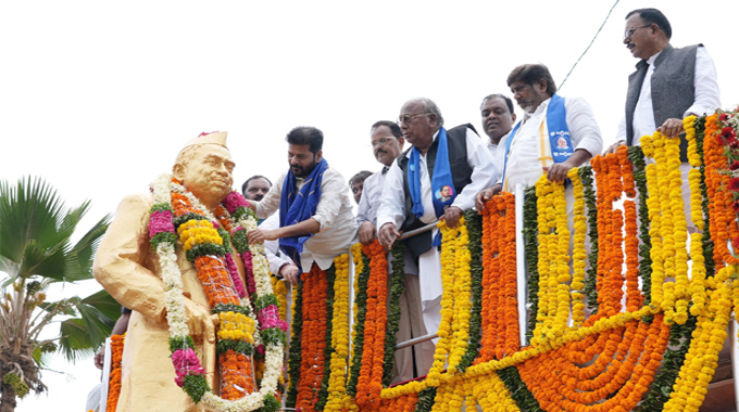 Revanth Reddy: డా. బాబు జగ్జీవన్ రామ్ గారి జయంతి కార్యక్రమంలో పాల్గొన్న ముఖ్యమంత్రి ఎ.రేవంత్ రెడ్డి