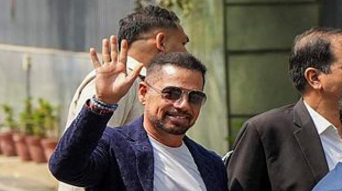 Robert Vadra: గాంధీ కుటుంబీకుడిని కాబట్టే బీజేపీ టార్గెట్ చేస్తోంది: రాబర్ట్ వాద్రా