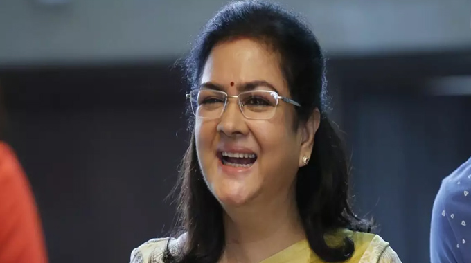 Urvashi: నా పరిస్థితి నా కూతురికి రాకూడదు Urvashi: నా పరిస్థితి నా కూతురికి రాకూడదు