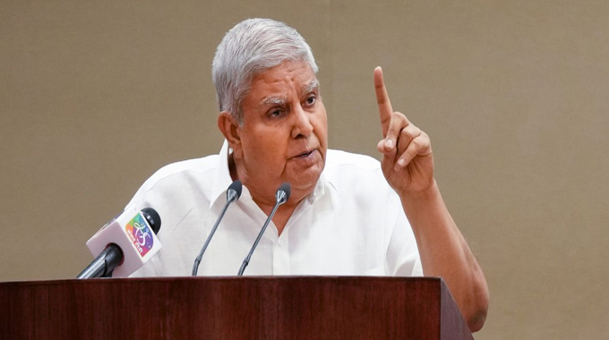 VP Dhankhar: బిల్లుల ఆమోదంపై రాష్ట్రపతికి గడువు.. స్పందించిన జగదీప్ ధన్‌ఖడ్