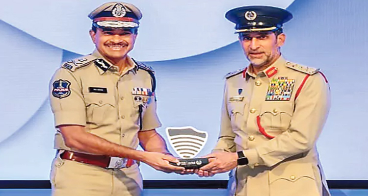 CV Anand : హైదరాబాద్‌ పోలీస్‌కు అరుదైన గౌరవం
