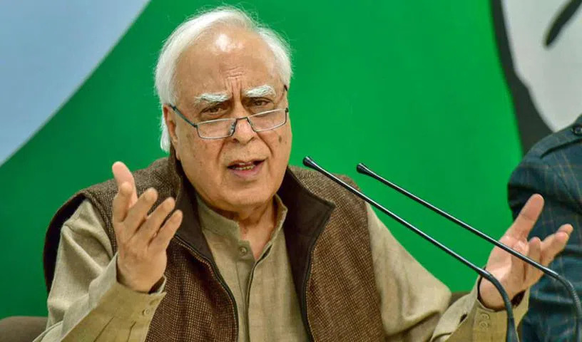 Kapil Sibal:  అమెరికాను కాని,  ట్రంప్‌ పేరు ఎందుకు ప్రస్తావించలేదు? : సిబల్‌