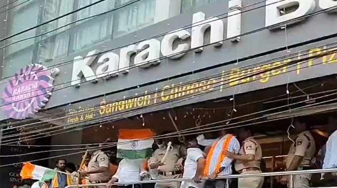 Karachi Bakery: కరాచీ బేకరీపై ఎందుకీ ద్వేషం..?