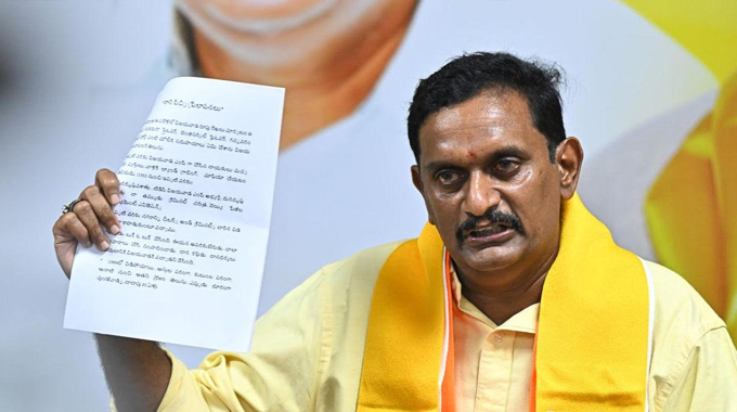 Kesineni Chinni: తాడేపల్లి నుంచి లిక్కర్ స్కాం?: కసిరెడ్డి రాజ్‌పై చిన్ని ఆరోపణలు..